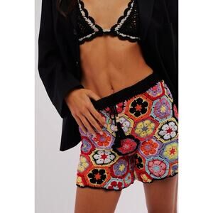 Oceanus Crochet Floral Multicolor Shorts